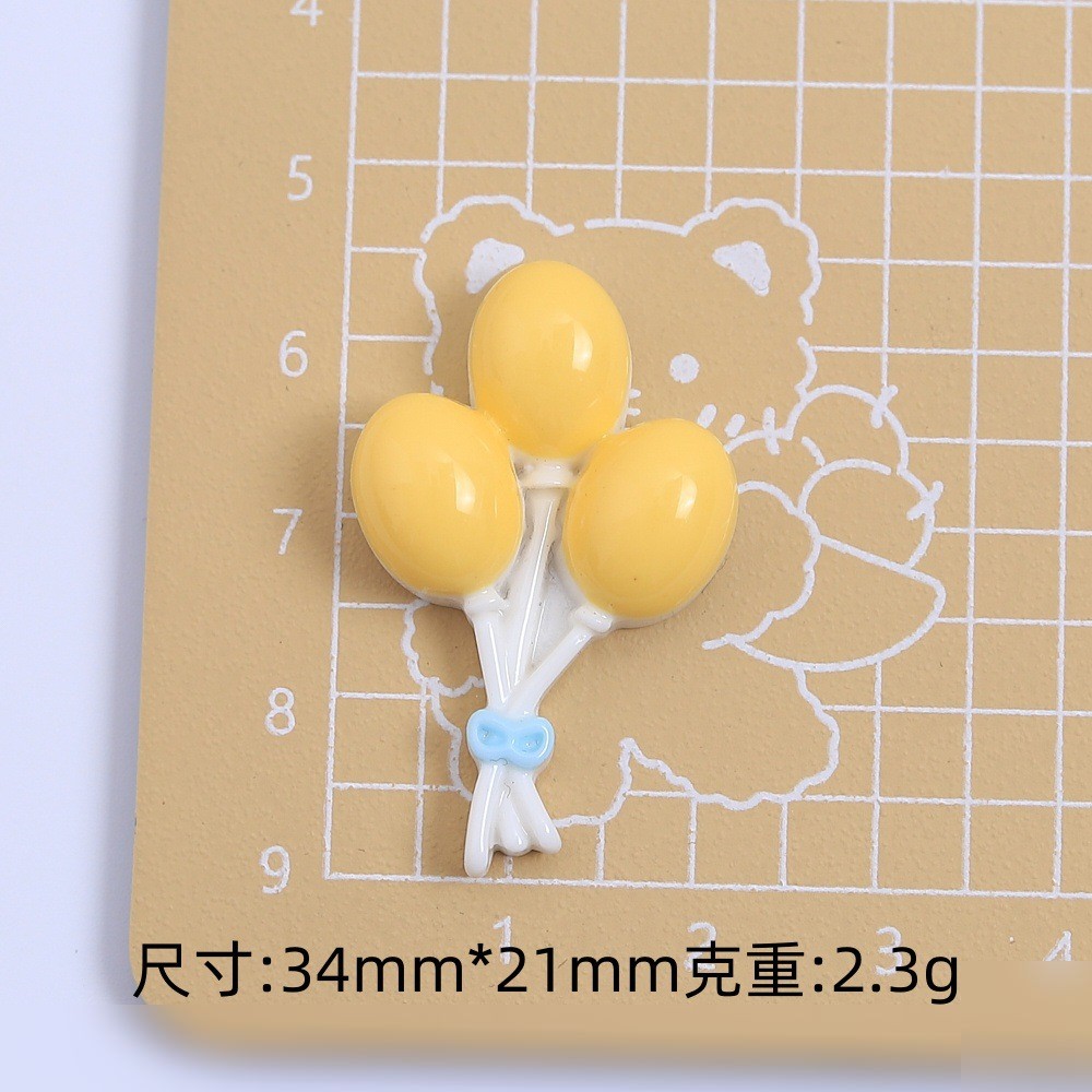 椭圆黄色气球