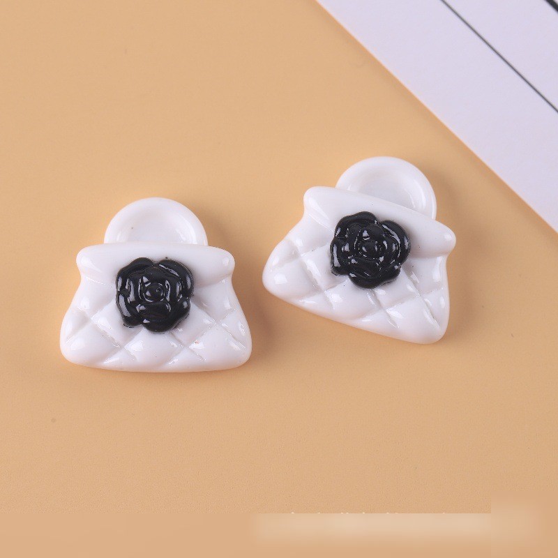 白色玫瑰花包包