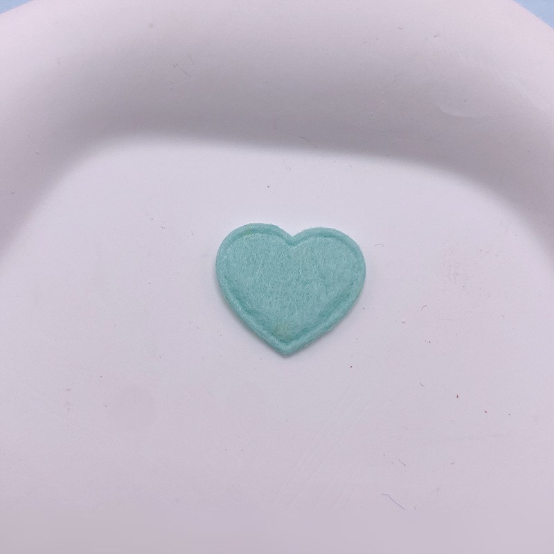 浅绿色